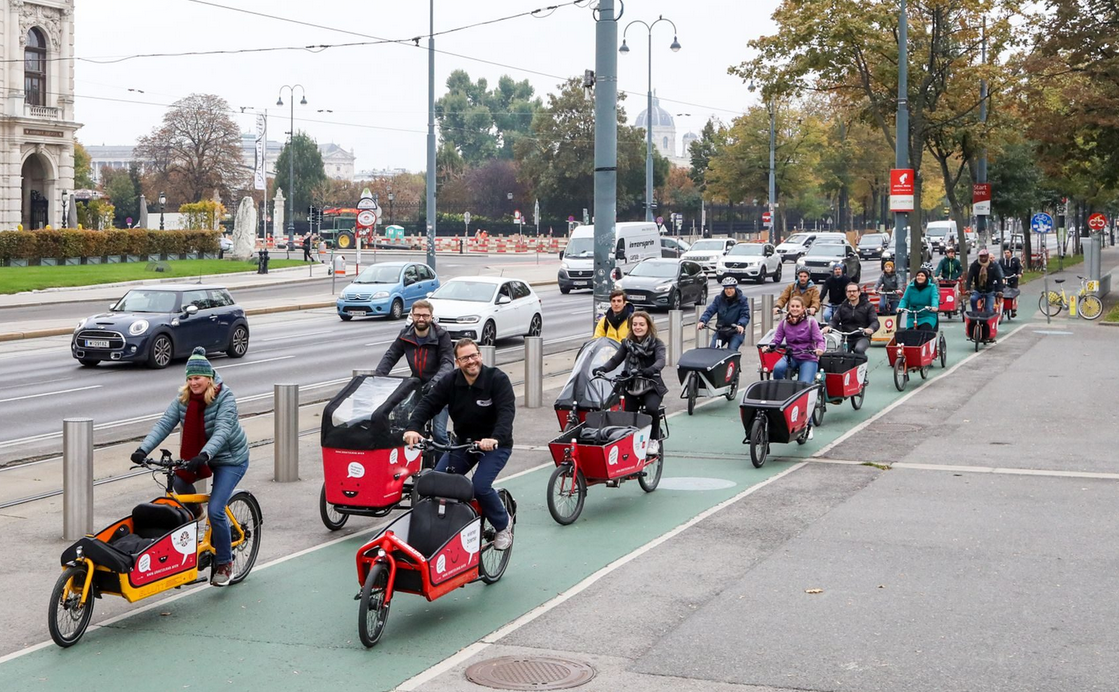 graetzlrad_wien_kolonne lastenrad